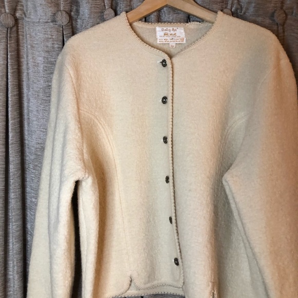 Vintage Tally Ho Cream Wool Floral Engraved Button Front Jacket Size 12 - Picture 8 of 15